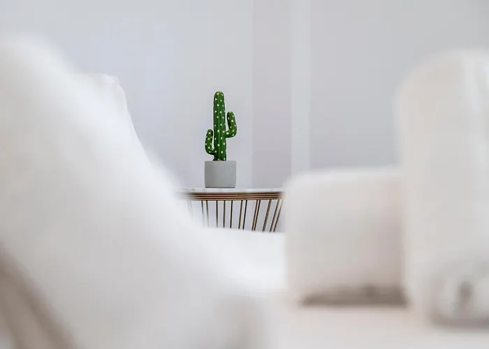 Casa Lemonia - 110 Sqm Maisonette شقة *