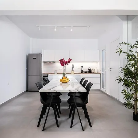Casa Lemonia - 110 Sqm Maisonette 아파트 *